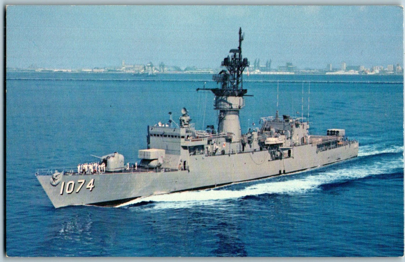 U. S. S. Harold E. Holt destroyer ship, FF-1074 chrome circa 1971 Postcard