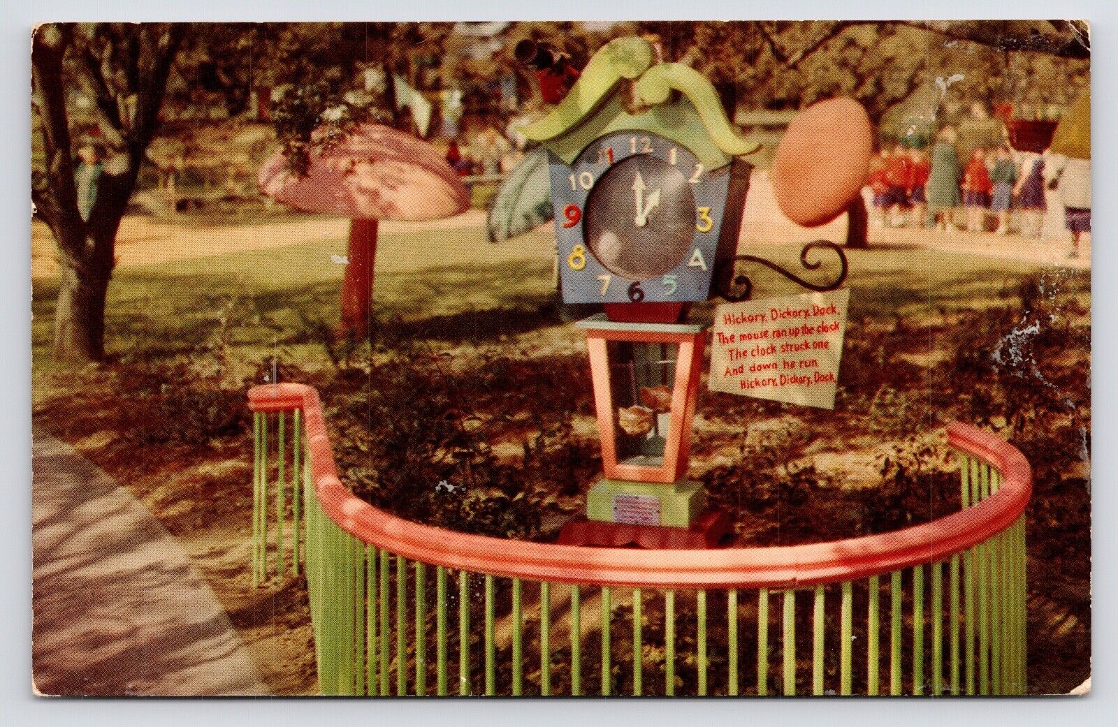 1950s~Childrens Fairyland~Theme Park~Hickory Dickory Dock~Oakland CA~Postcard