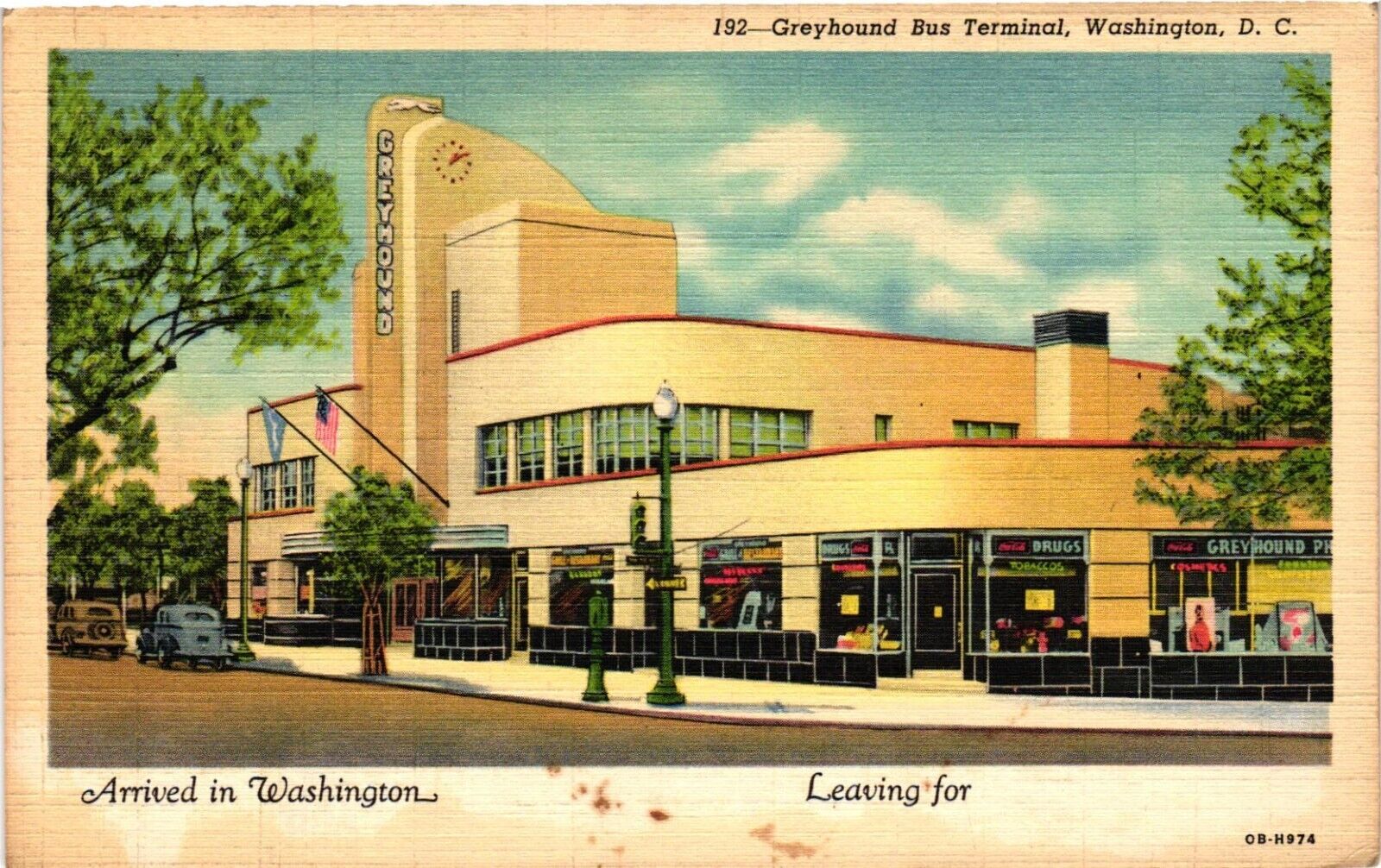 Vintage Postcard- 192. Greyhound bus terminal, Washington DC. Unposted 1940