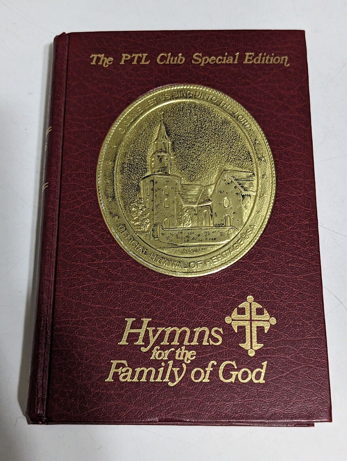 HYMNS of the FAMILY of GOD PTL Copyright 1976 CHURCH HYMNAL Hardback Book