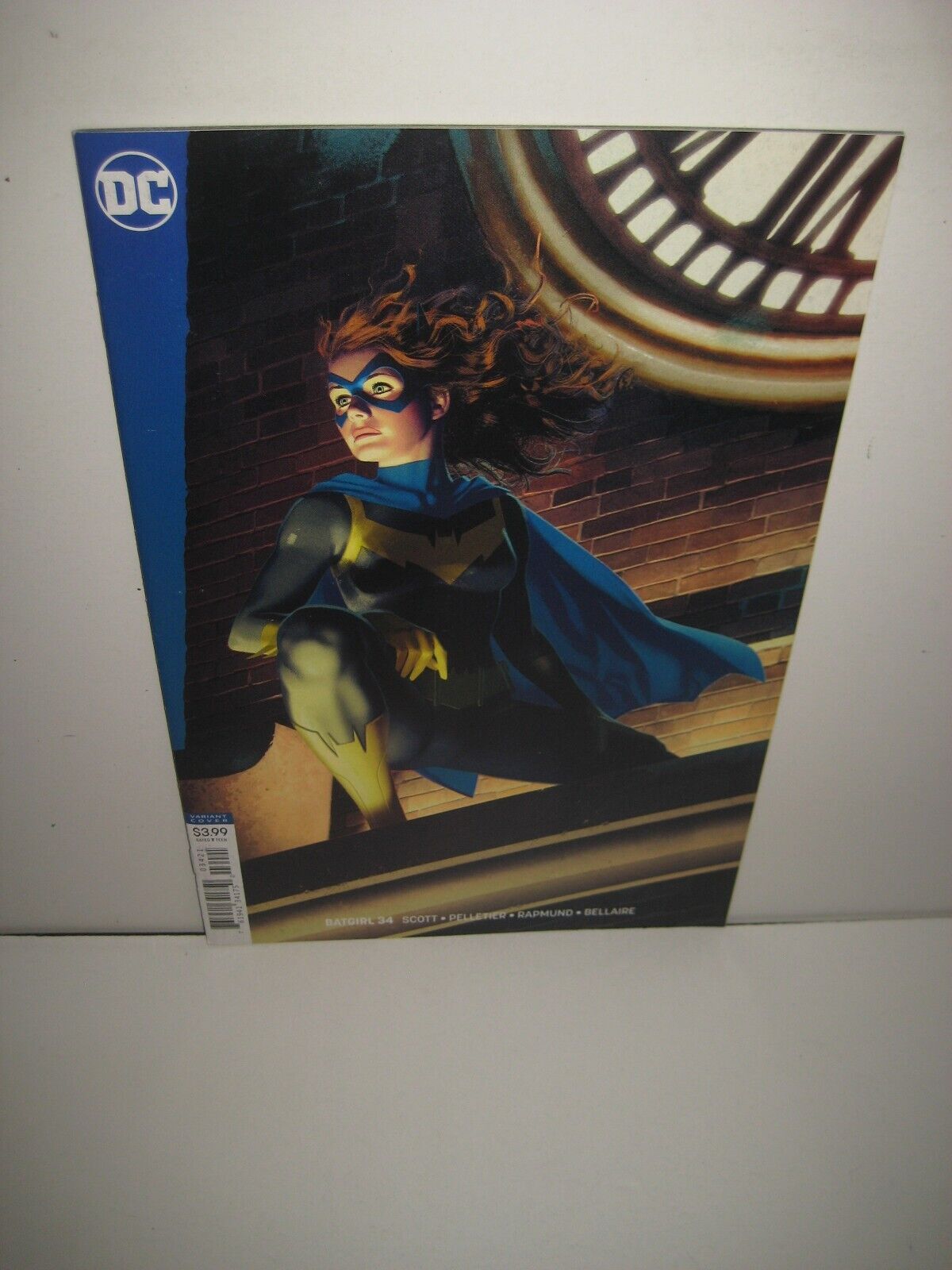 Batgirl #34 Josh Middleton Variant Cover Batman DC Comics (2019)