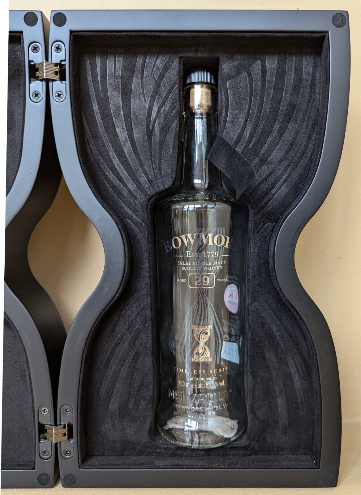 Bowmore 29 Year Old Timeless Collection Whisky Bottle