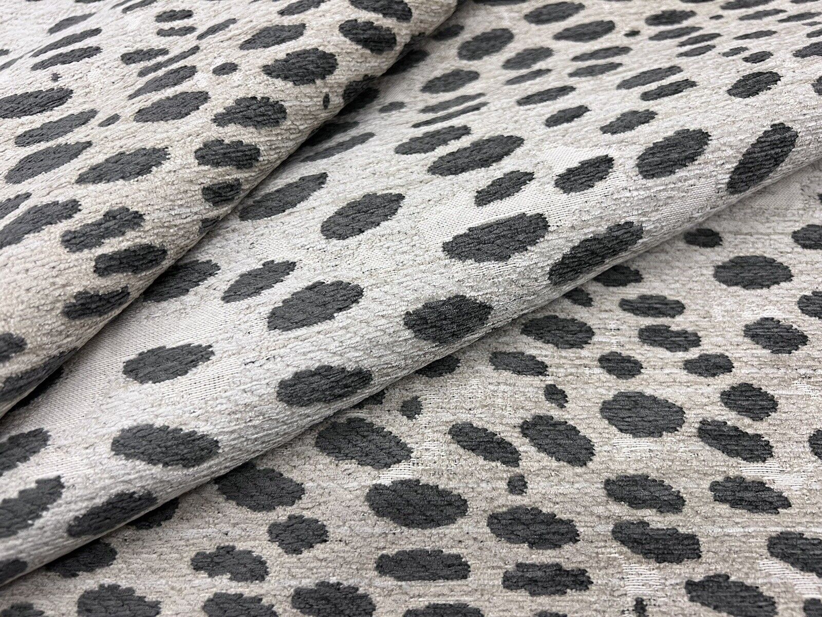 JF Fabrics Chenille Animal Skin Crypton Uphol Fabric- Minx Grey 11.5 yd 96 J7151