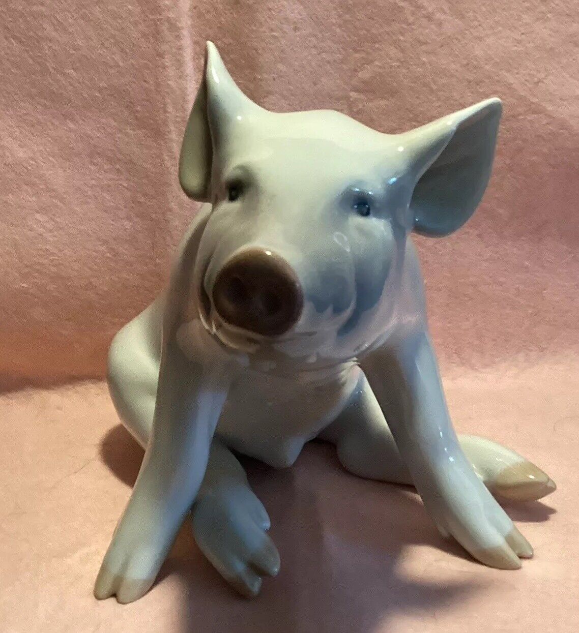 Royal Copenhagen Figurine #414 Large Sitting Pig, 1965 Denmark Excellent 9 1/2”