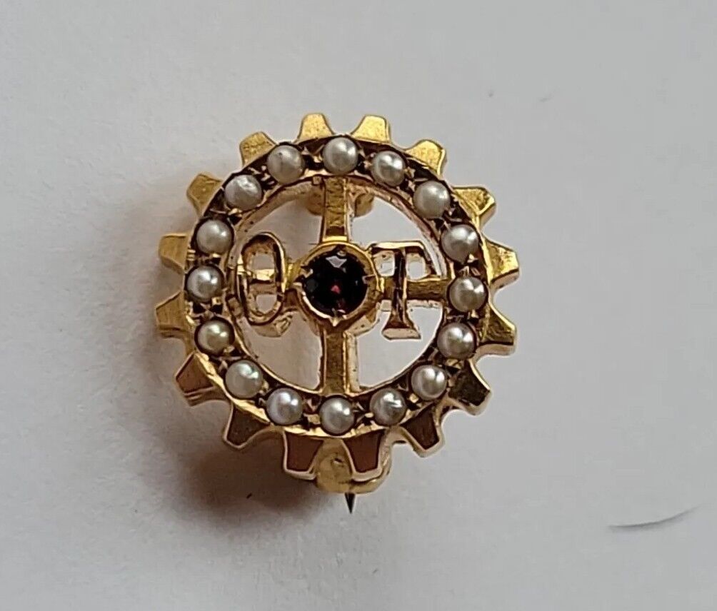 Small 1953 Vintage 10K Yellow Gold & Pearl  THETA TAU Engineering Fraternity Pin