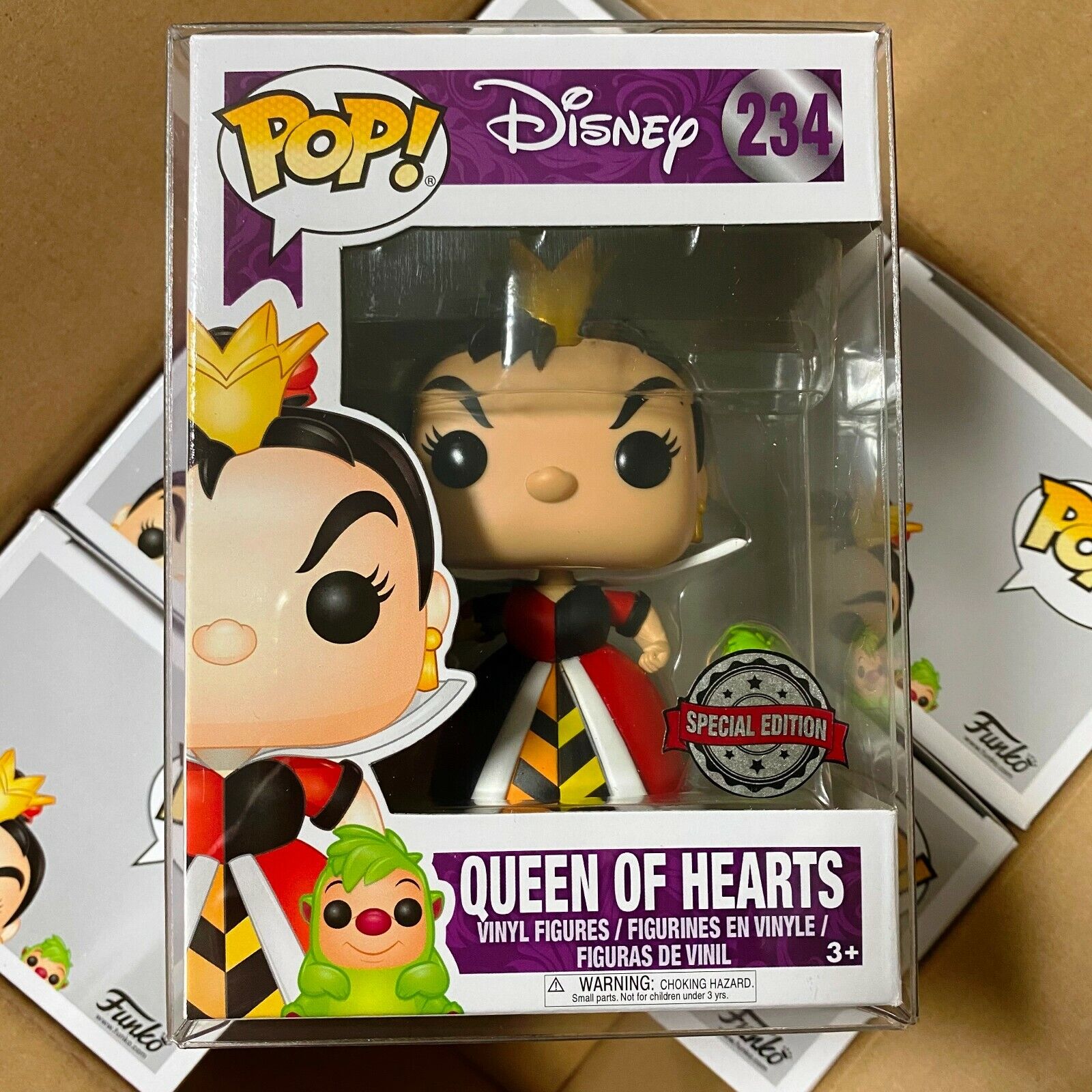 Funko Pop Disney : Special Edition : Queen of Hearts #234 w/Protector 