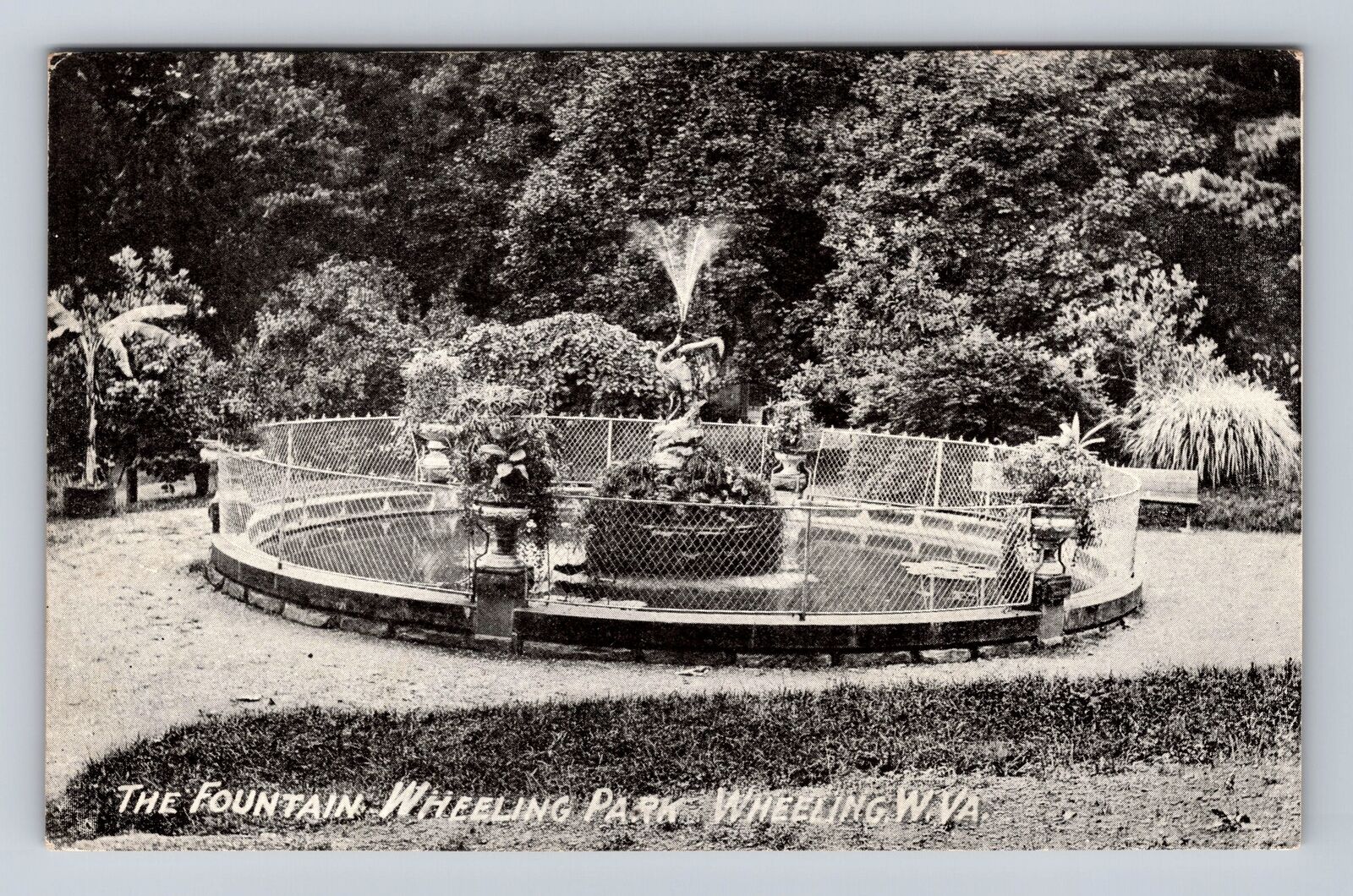 Wheeling WV-West Virginia, The Fountain, Wheeling Park, Vintage Postcard