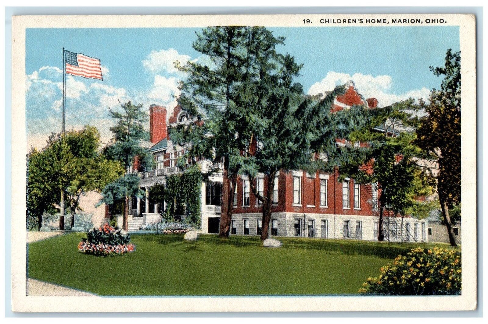c1940\'s Children\'s Home Exterior Trees Scene Marion Ohio OH Unposted Postcard