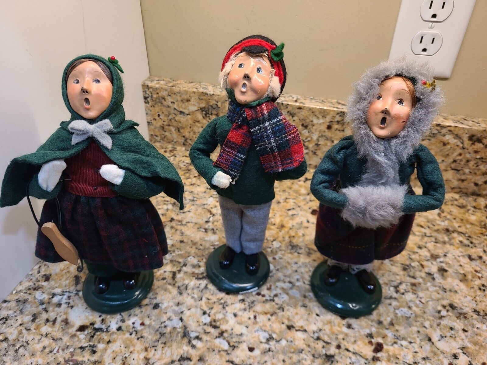 Vintage Byers Choice The Carolers 1994 2001 LOT 3 p
