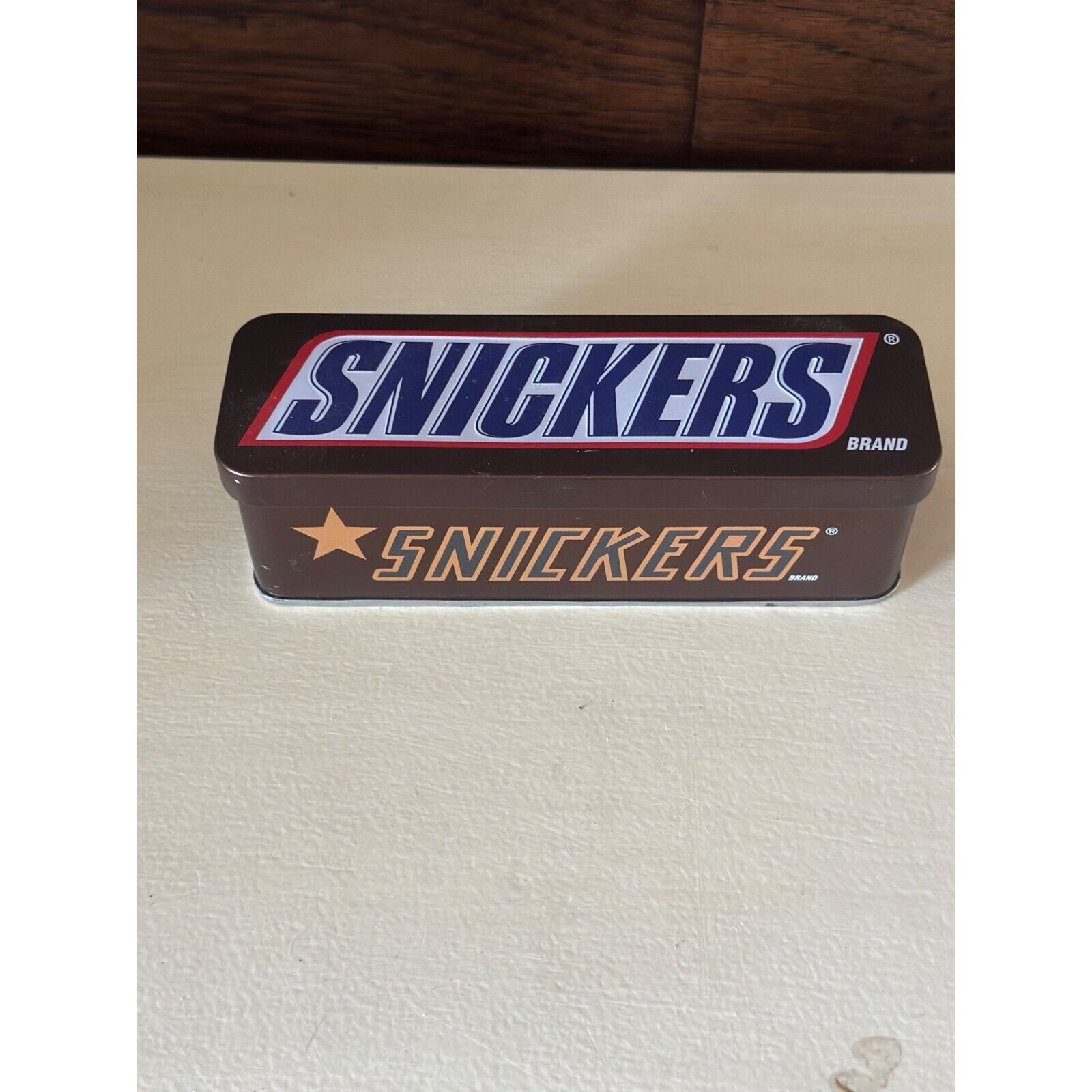 Snickers rectangle tin with hinged lid vintage