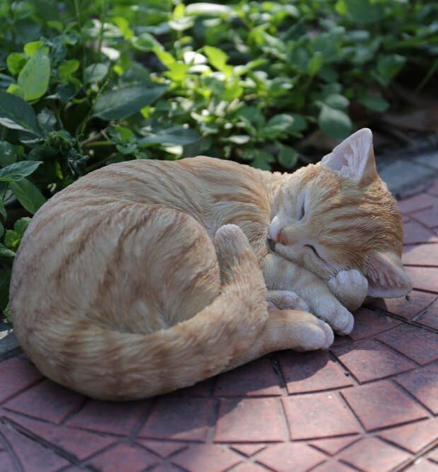 Cat Statue Orange Tabby Sculpture Sleeping Kitten Outdoor Garden Figurine Decor