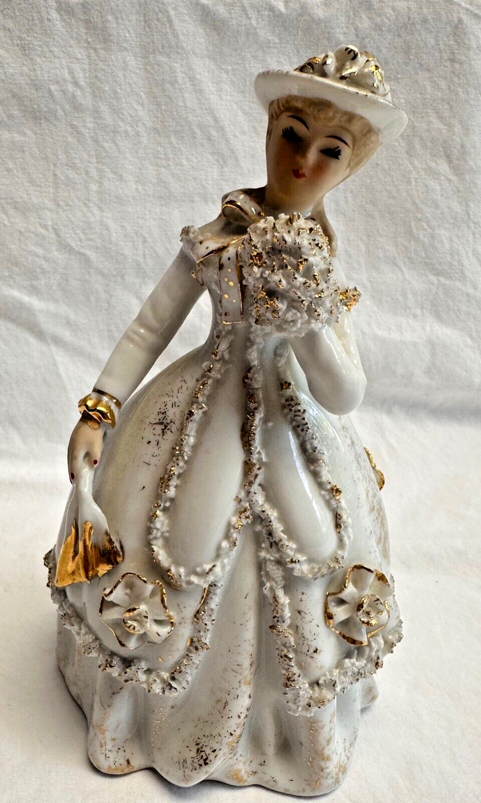 Lefton Figurine Victorian Lady KW1572
