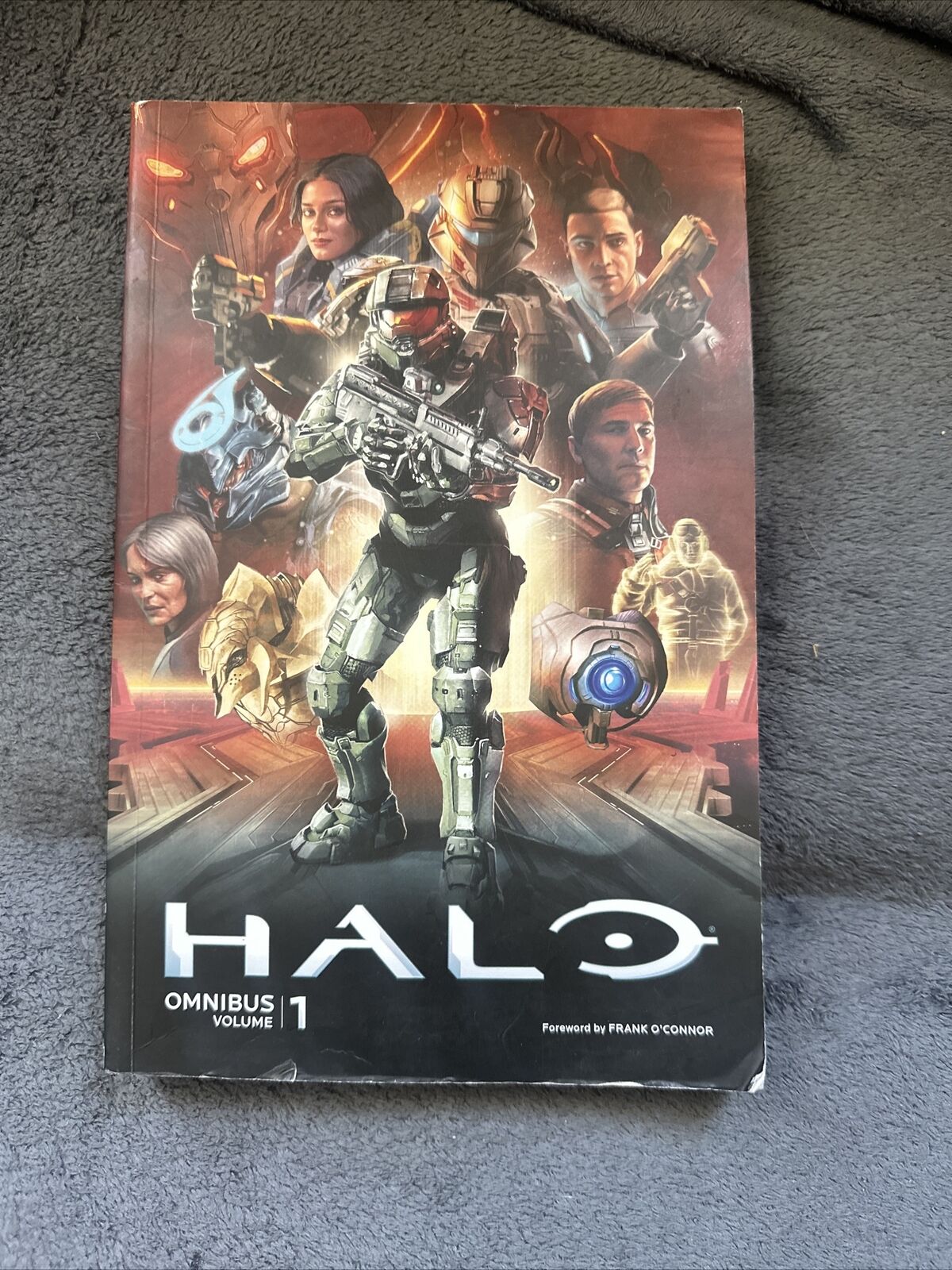 HALO OMNIBUS VOLUME 1 By Brian Reed & Chris Schlerf Rare Collectible Softcover