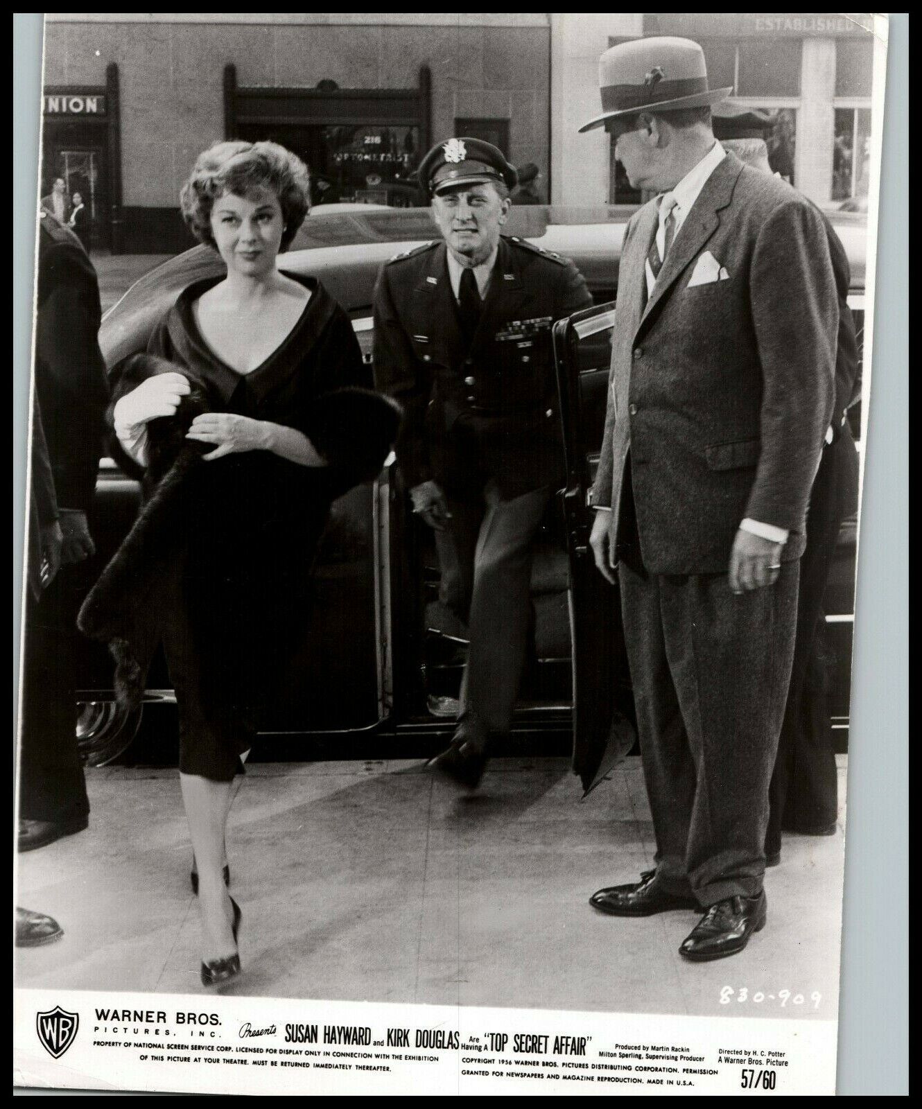 Kirk Douglas + Susan Hayward in Top Secret Affair (1957) ORIG VINTAGE PHOTO M 9