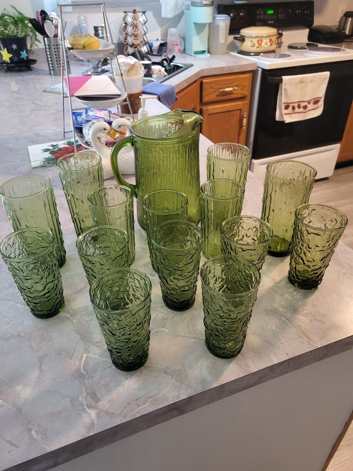 Vintage Green Mid Century Modern Glasses And Pictcher