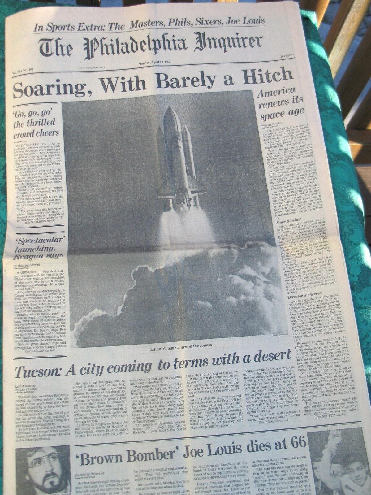 VTG Columbia Space Launch Philadelphia Inquirer Newspaper Headline 1981