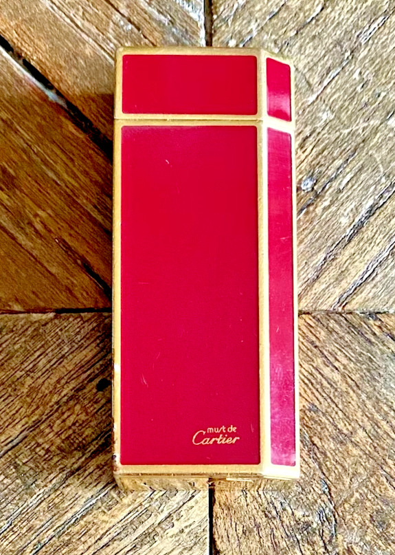 Cartier Lighter Vintage From 1990s Small Model Red Laquer Gold Plated Swiss Made