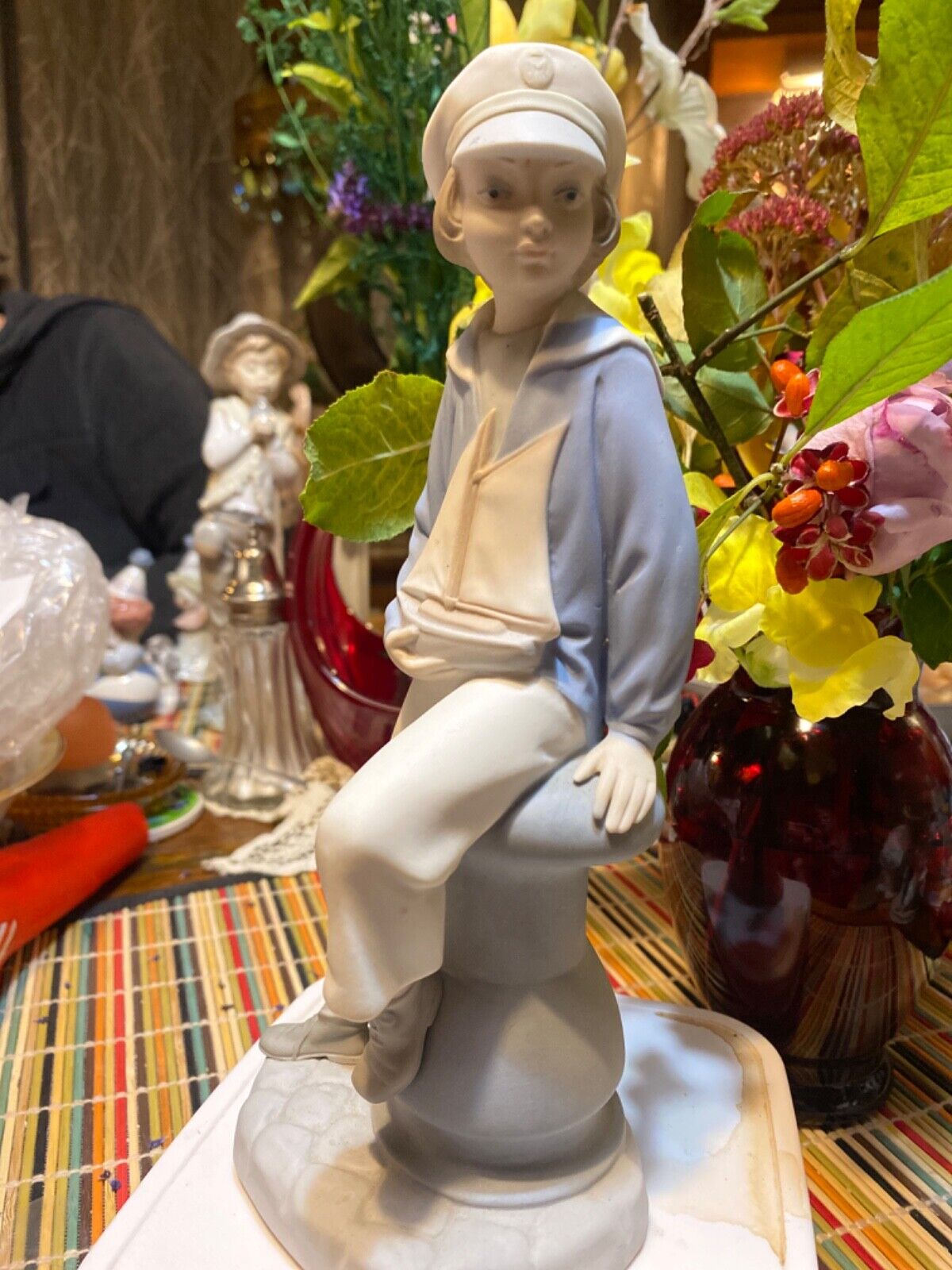 Beautiful Rare Lladro Figurine - 4810 \