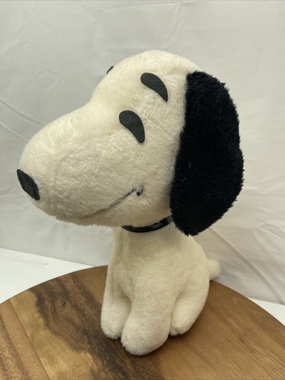 Vintage 1968 Snoopy Peanuts Plush Stuffed Animal United Feature Syndicate 12.5”