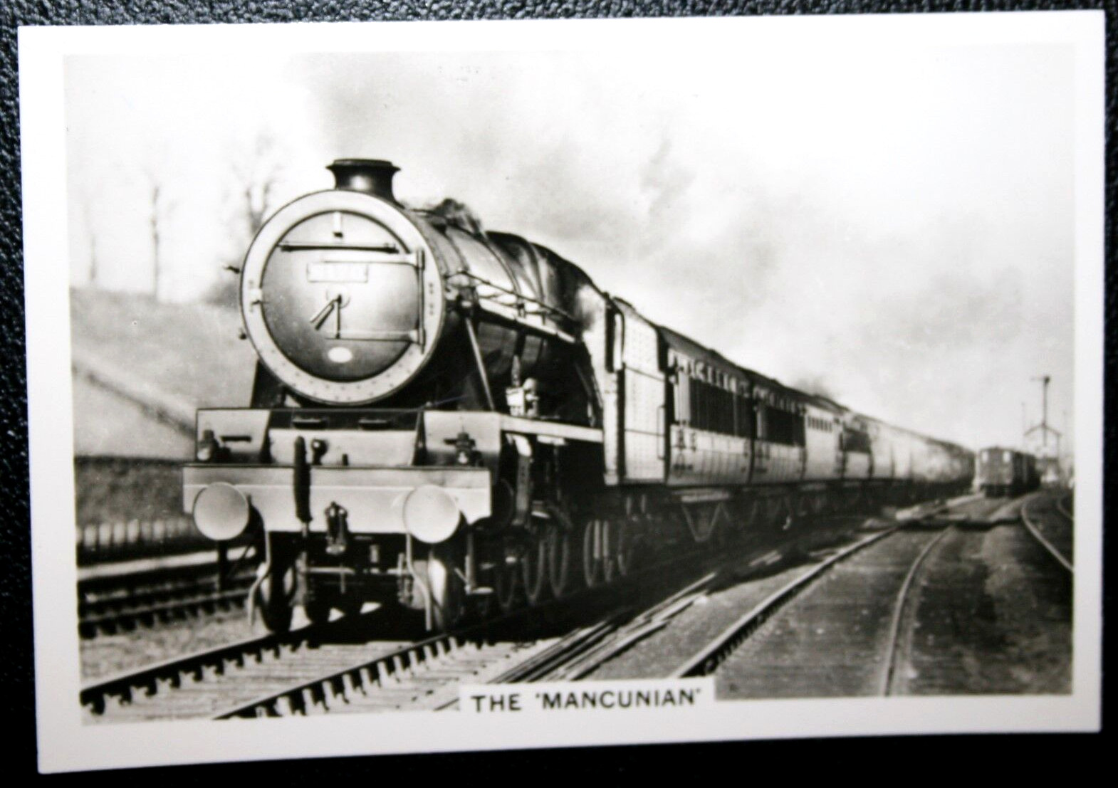 LMS ROYAL SCOT  British Legion   Mancunian Express  Vintage 1938 Card  BD11M