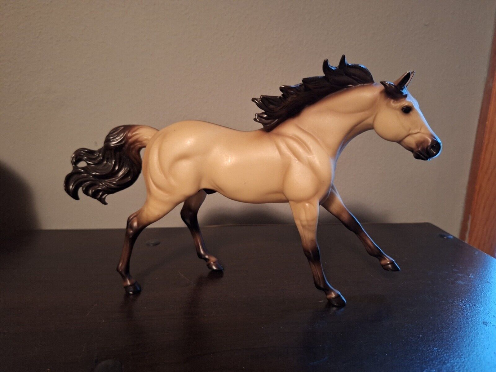 Breyer Classics American Quarter Horse Dun Stallion #629 Model