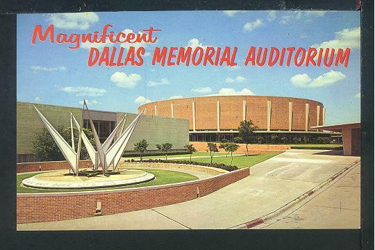 Postcard - Dallas Texas Magnificent Memorial Auditorium