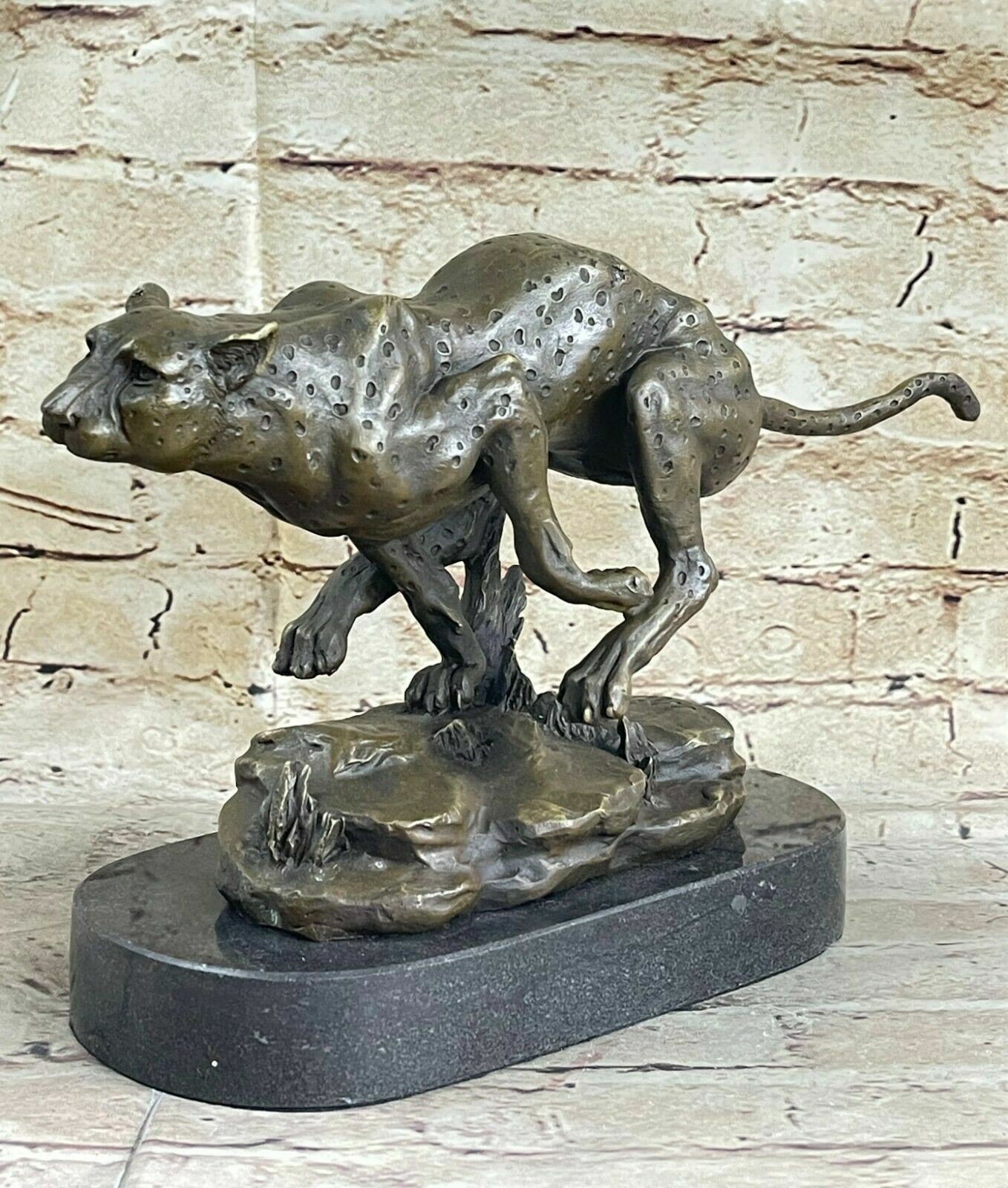 Art Deco Hand Made by Lost Wax Cougar Wildlife Animal Bronze Statue Figure Deal