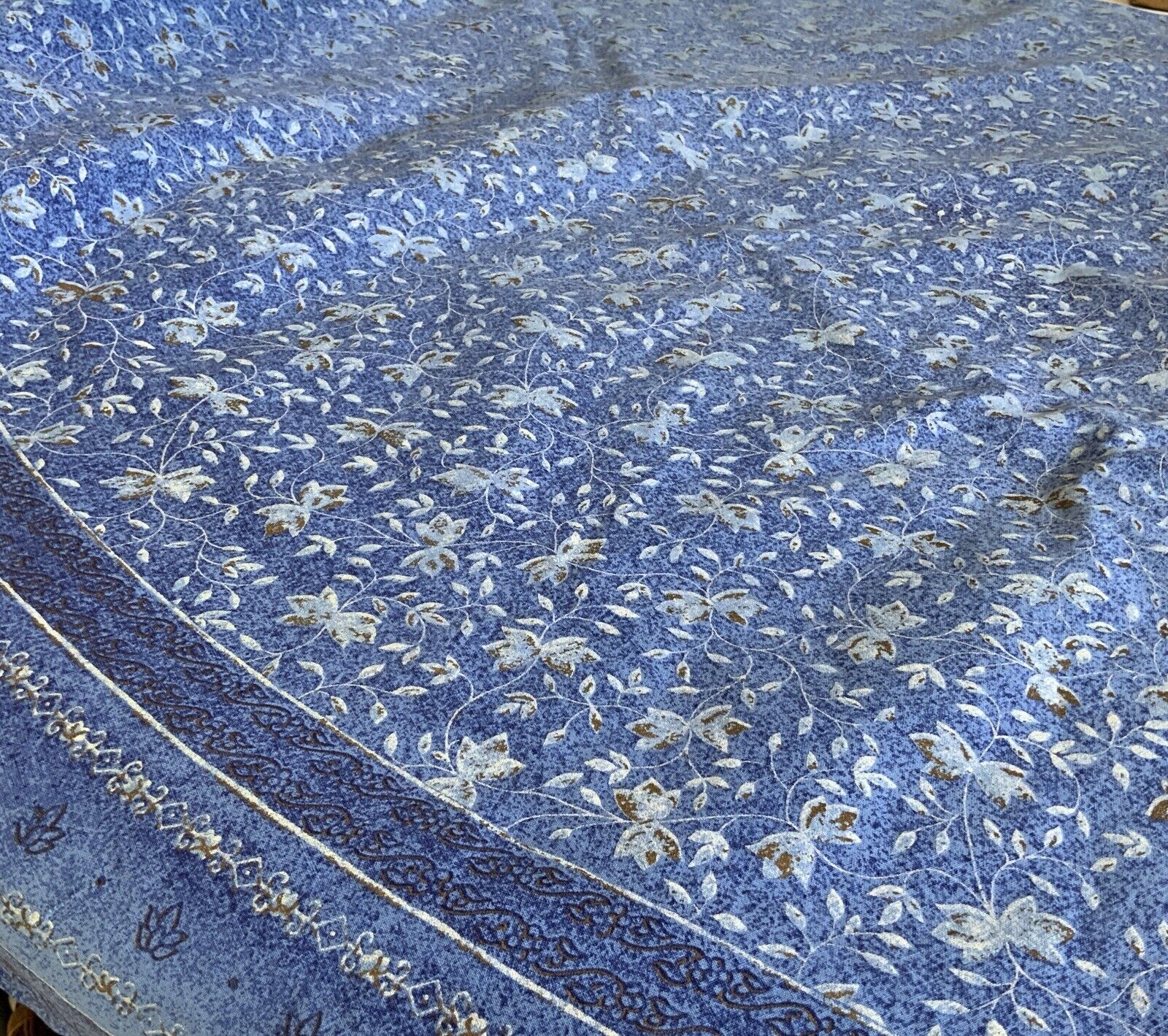 Round Tablecloth, Floral, Blue, Cotton, 68”
