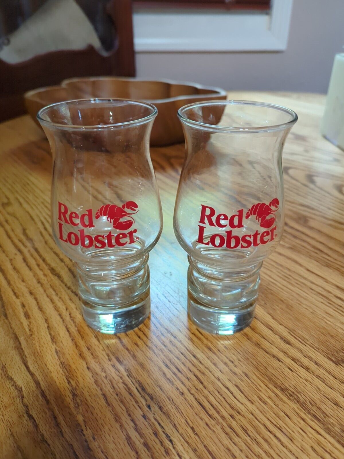 Vintage 2 Set Red Lobster Restaurant Hurricane Glasses Cocktail Soda Beer Drinks