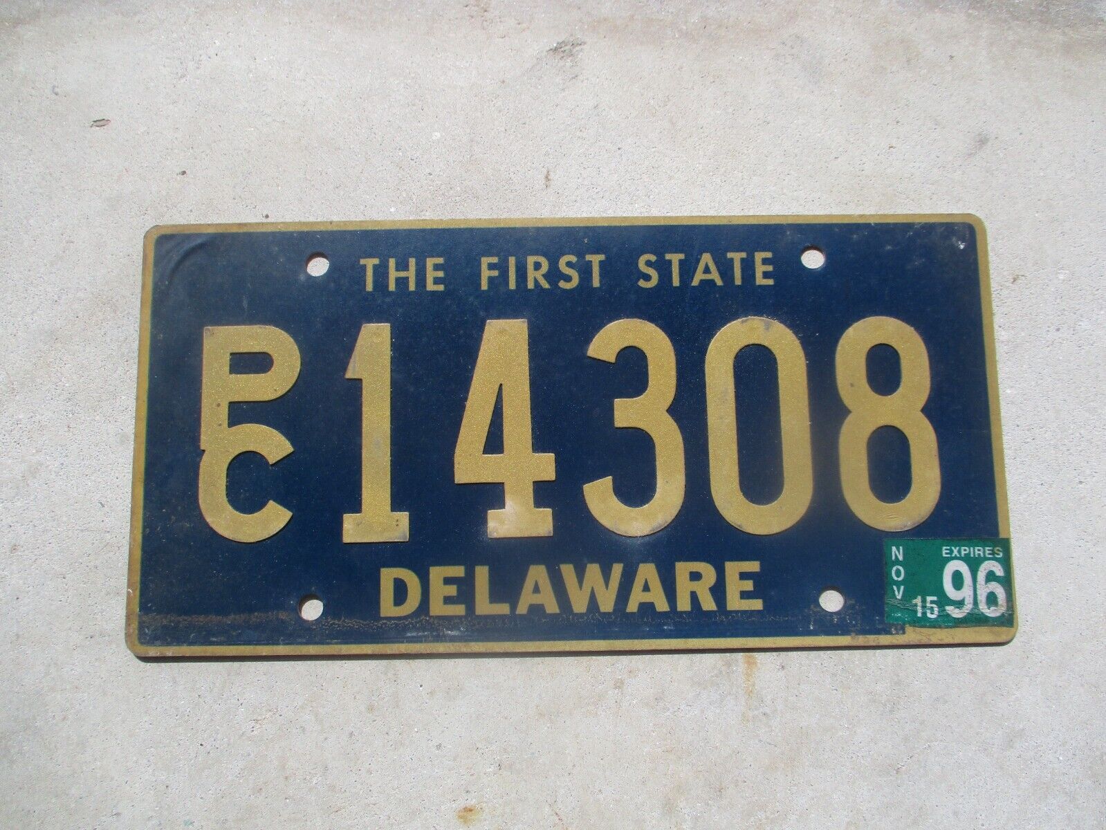Delaware  1996  PC  license plate  #  14308