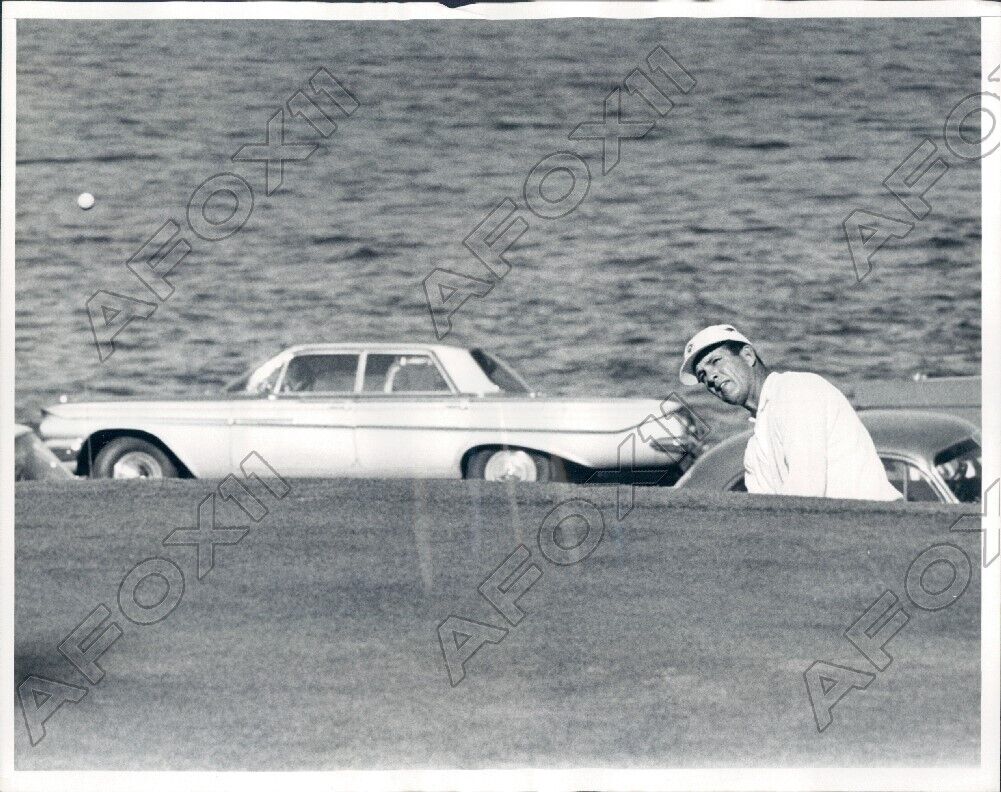 1961 Cypress Point Golf Course Jay Herbert Tries Chip Near Cliff Press Photo