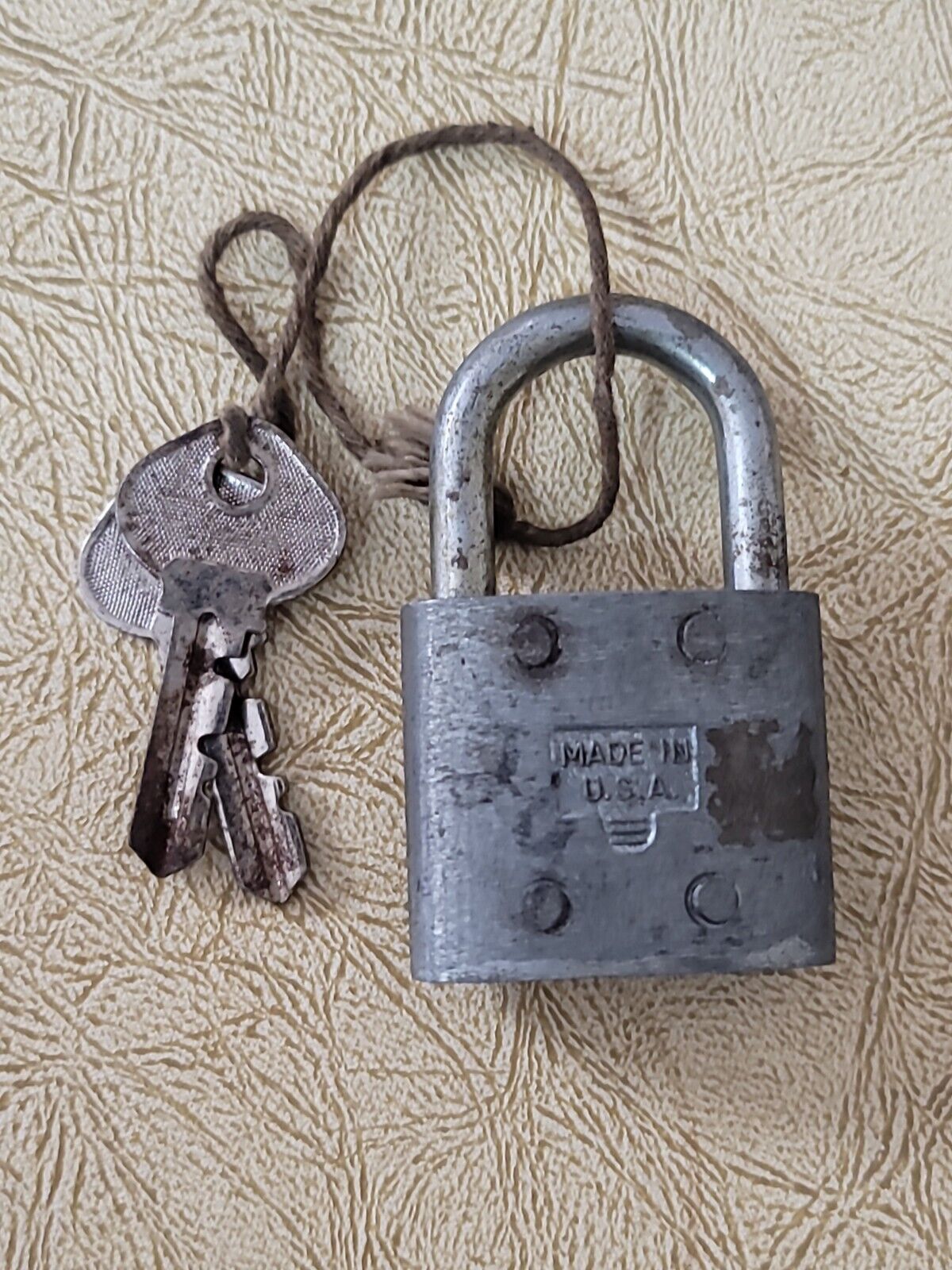 Antique Metal Padlock Slaymaker Rustless Made In USA 2 Keys Vintage