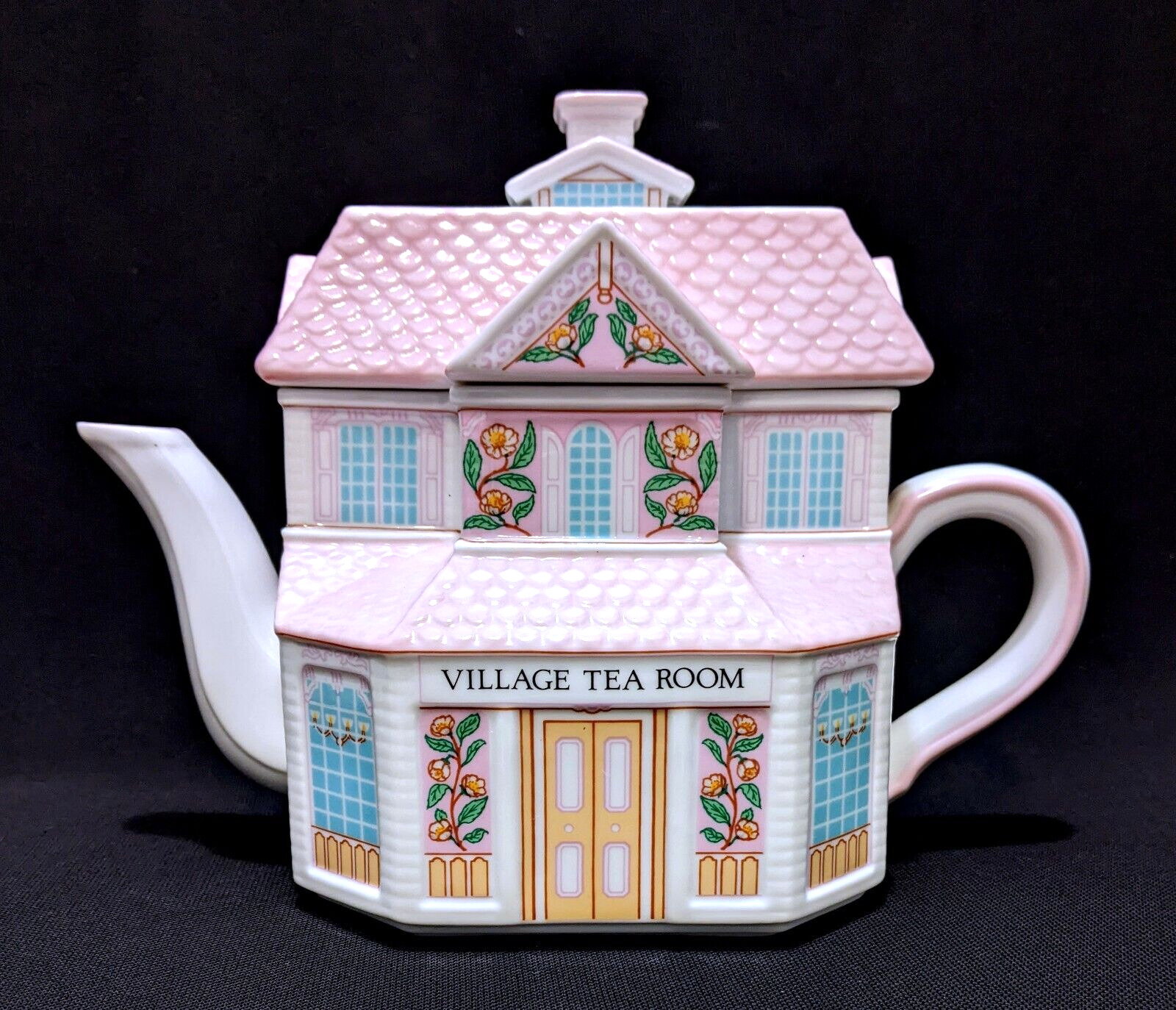 The Lenox Village Tea Room ~ Porcelain Teapot with Lid ~ 1991 ~ NEVER USED