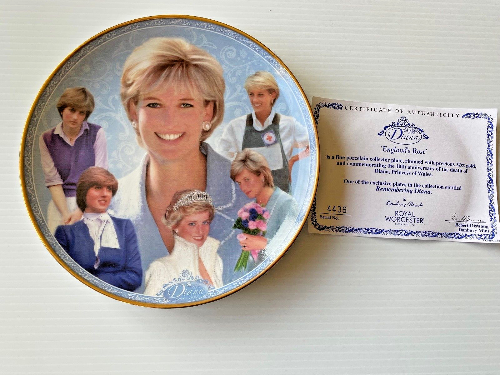 Princess Diana Danbury Mint England\'s Rose Plate with certificate/box LOVELY