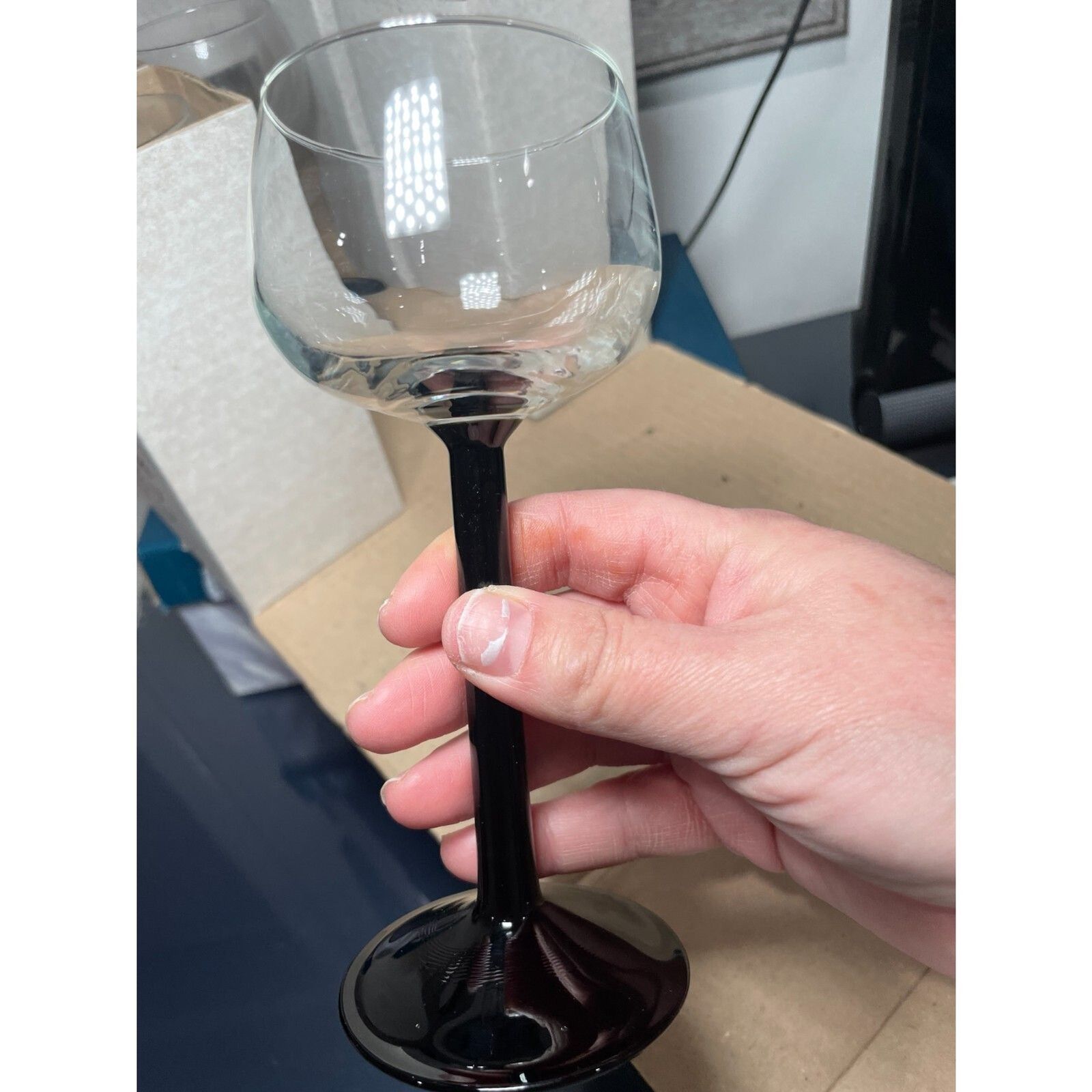 Vintage Luminarc VIN DU RHIN stem glasses 5 1/4 oz 6 Black Stem wine glasses 