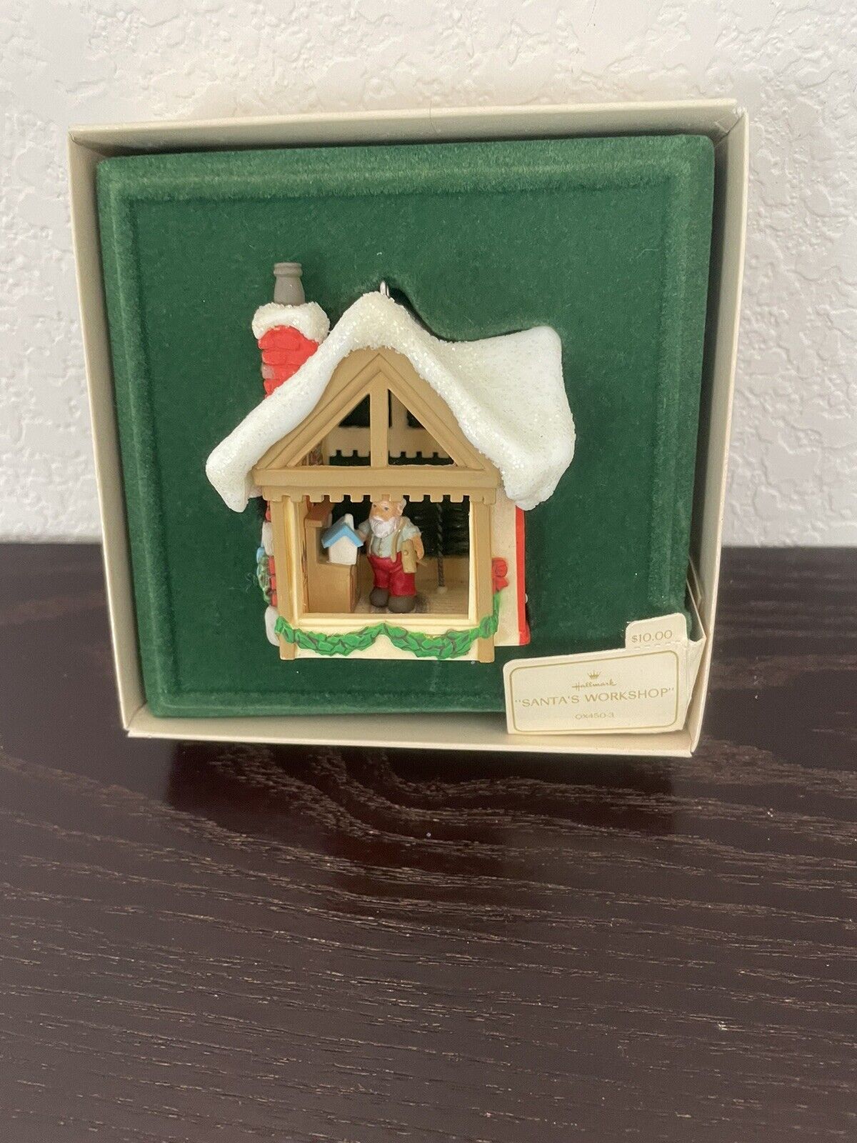 Vintage Hallmark Santa’s Workshop 1982 Ornament Christmas Keepsake QX450-3 New