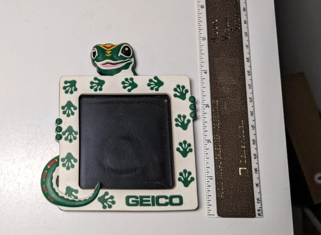 Geico Gecko Refrigerator Magnetic Unbreakable Picture Frame Insurance AA99