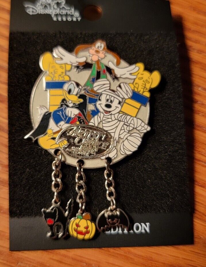 DCA - October 2001 Artist Choice Haunted Hollywood Dangle - Signed & Dated