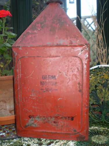 MEGA RARE 1930\'S LARGE GERM AMERICAN OIL CAN.