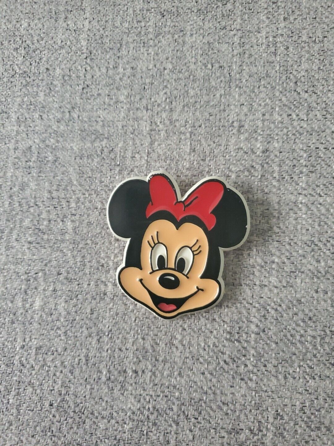 Vintage Disney Minnie Mouse Head Plastic Pin