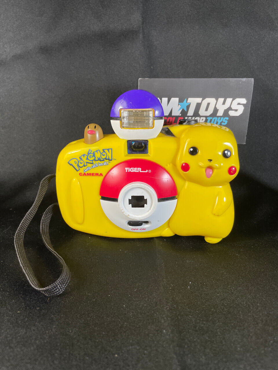 Vintage 1999 Tiger Nintendo Pokemon Pikachu 35mm Flash Film Camera Yellow Works