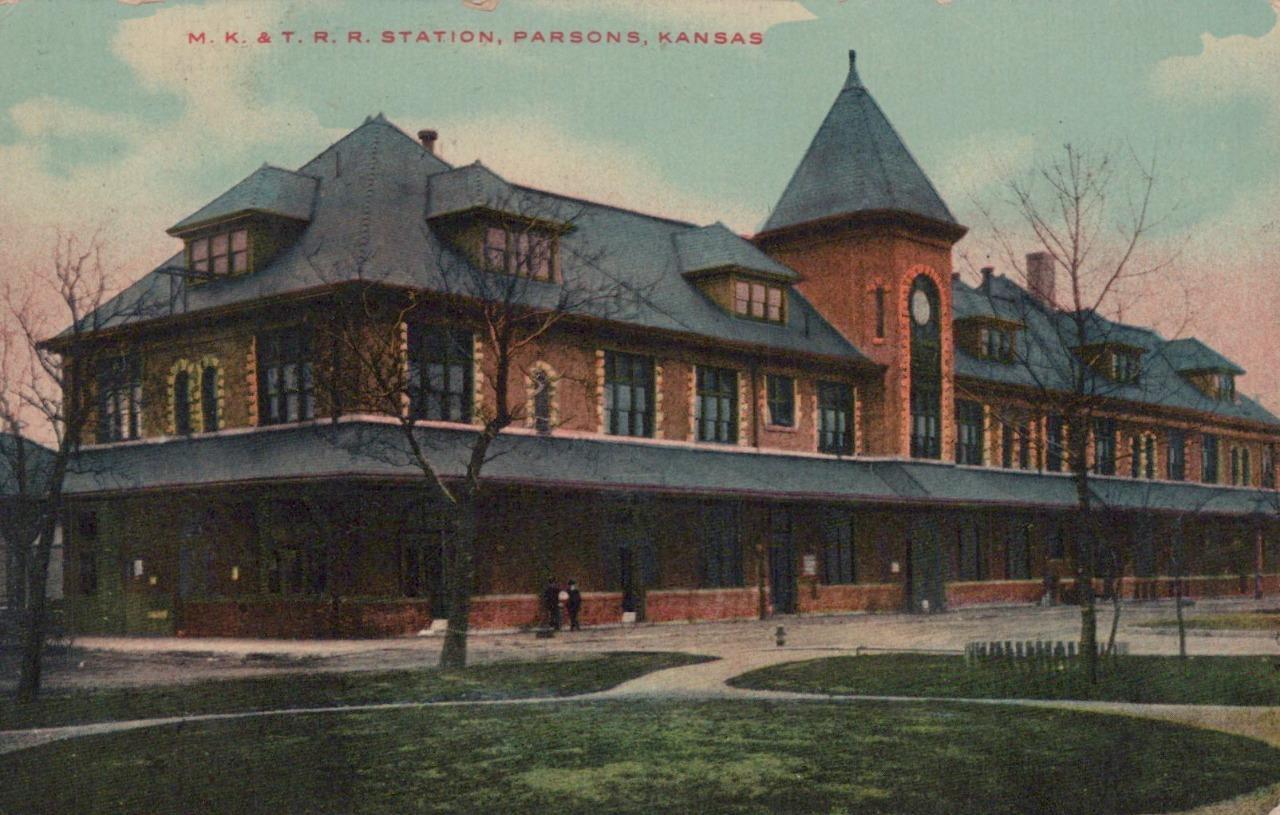 1909 Color RPPC M K & T Railroad Station Parson Kansas Missouri Kansas Texas