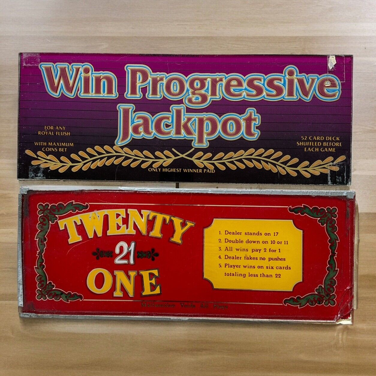 Vintage Lot Of Slot Machine Casino Glass Universal Twenty 21 One Progressive