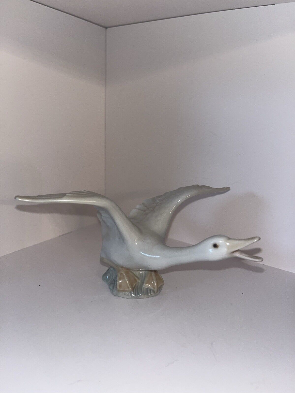 Vintage LLADRO – Low Running Flying Geese Porcelain Figurine #1264