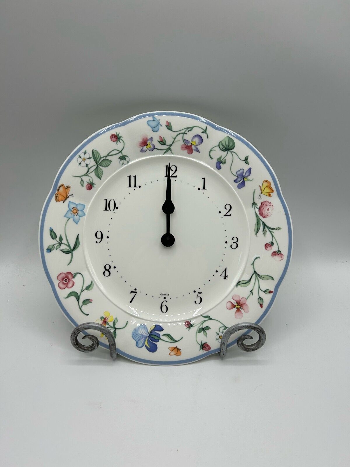 Villeroy & Boch Mariposa Porcelain Quartz Wall Clock (CT)
