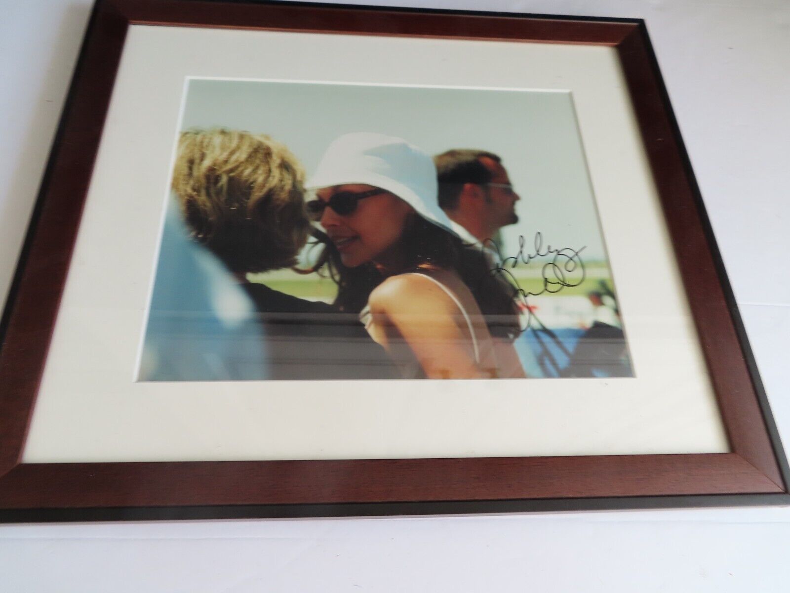 Signed Framed Candid Photo Film Star Ashley Judd Taken At An Auto Racing Event