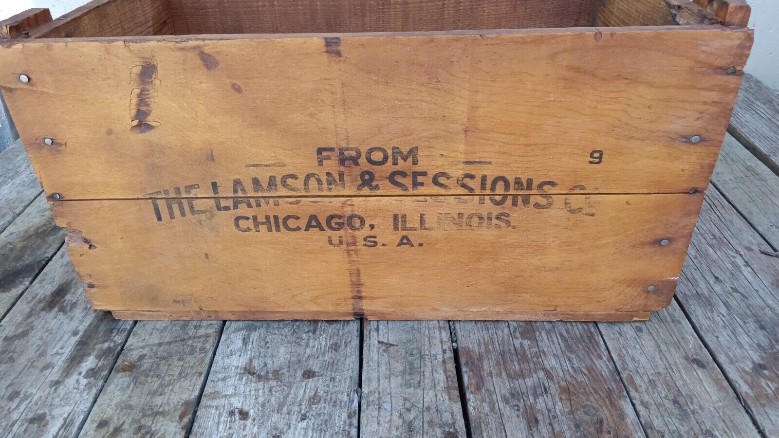 the lamson & sessions co. chicago Illinois usa wooden box