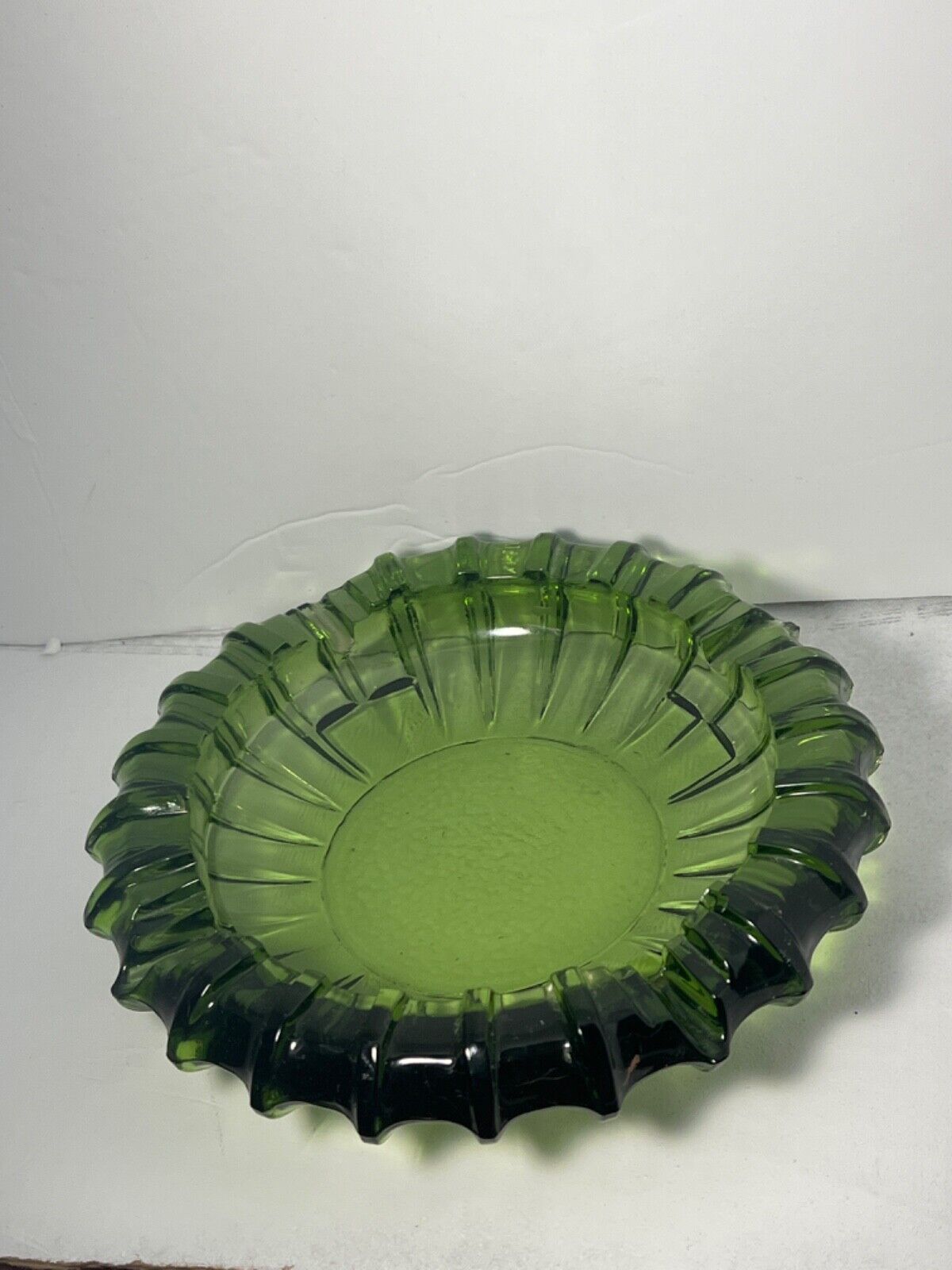 Vtg Fostoria Emerald Green 1940's Large Round Ashtray Pressed Glass Design  5