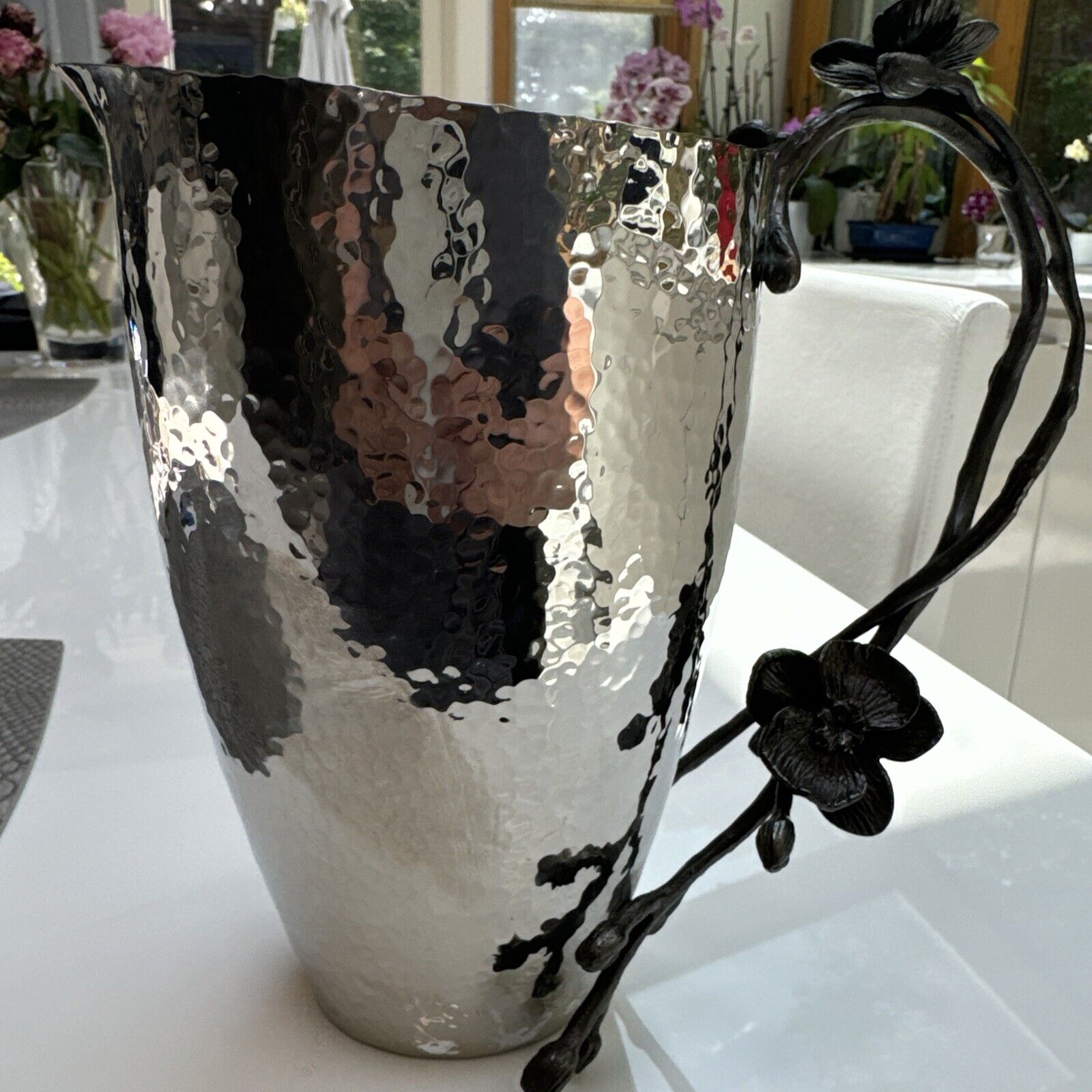 MICHAEL ARAM HAMMERED Black ORCHID WATER PITCHER 8.75\