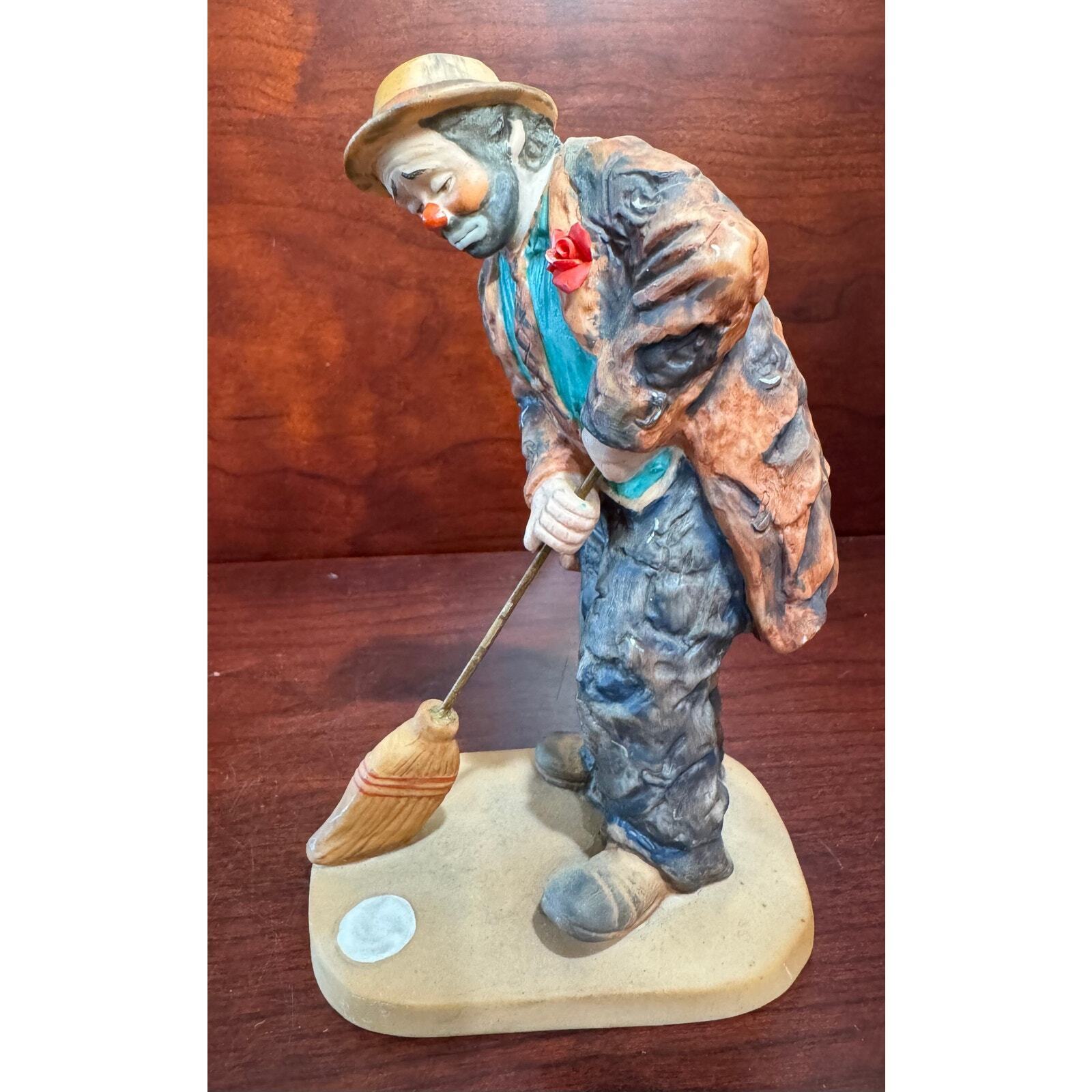 Vintage Porcelain Original Emmett Kelly Circus Collection Hobo Clown Sweeping